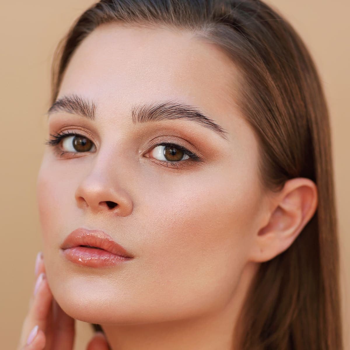 Beautifully shaped eyebrows after transplant