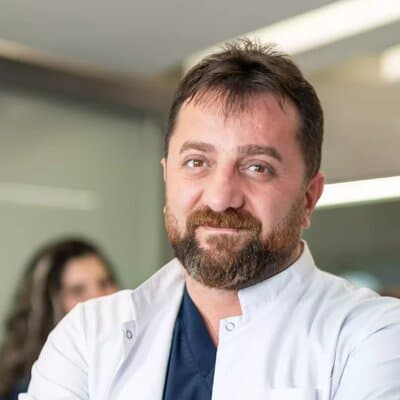 Dr. Vedat Tosun