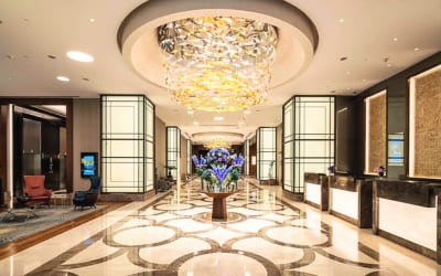 Sheraton Grand Atasehir lobby